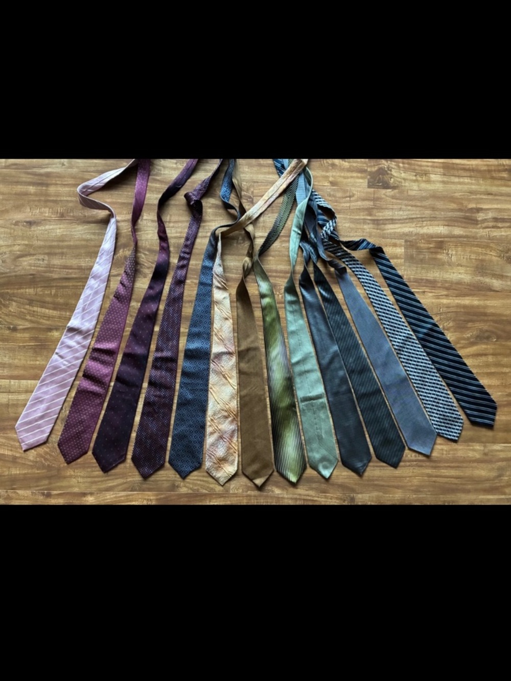 Lot of 14 Mens Neck Tie Multiple Brand Colors Material Patterns